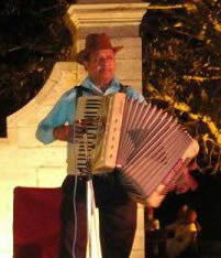 accordion players near me delhi india