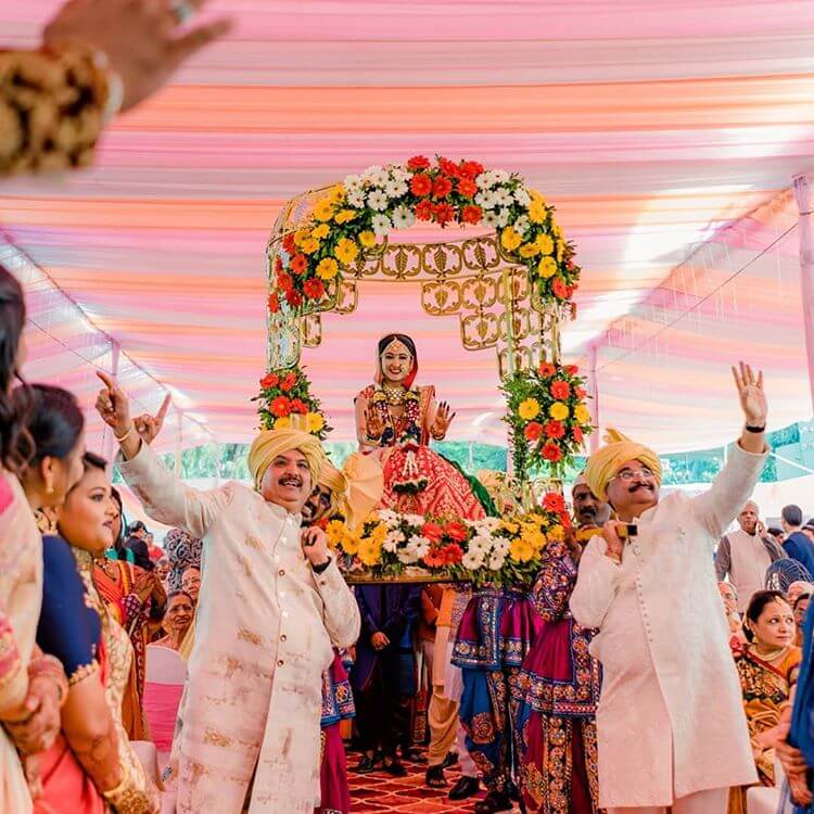 bride doli on rent delhi